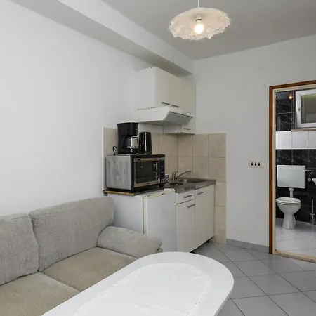 Brane Apartman