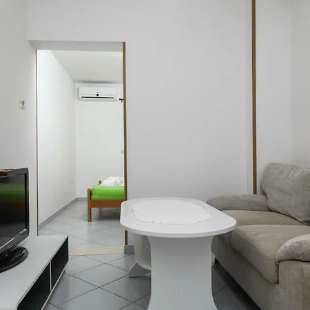 Brane Apartman *